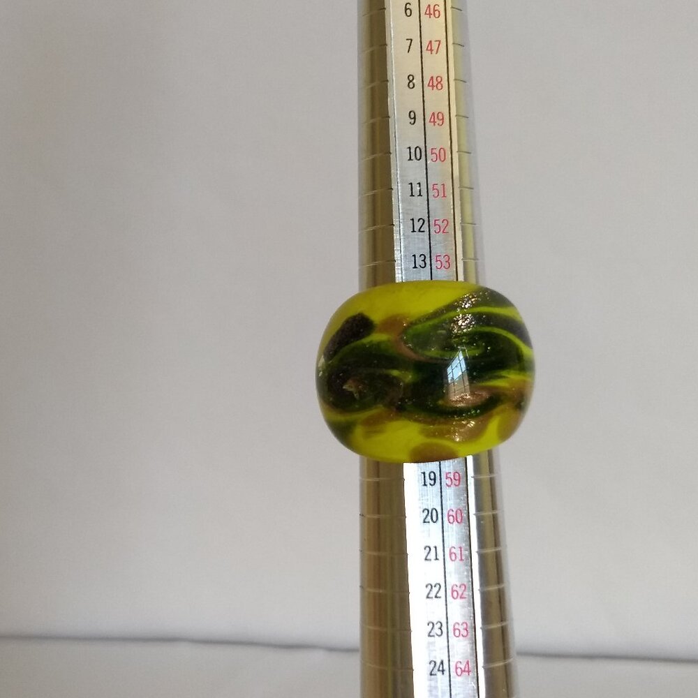 Yellow Swirl Glass Dome Ring Statement Modern Colorful Sparkle Size 7.5